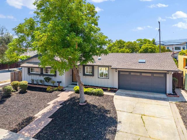 6710 Wisteria Way, San Jose CA: https://media.crmls.org/mediaz/1a4fa169-e533-4fa9-a8aa-284f67a4b487.jpg