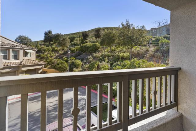 Detail Gallery Image 12 of 34 For 295 Churchill Ln, San Marcos,  CA 92078 - 2 Beds | 2 Baths
