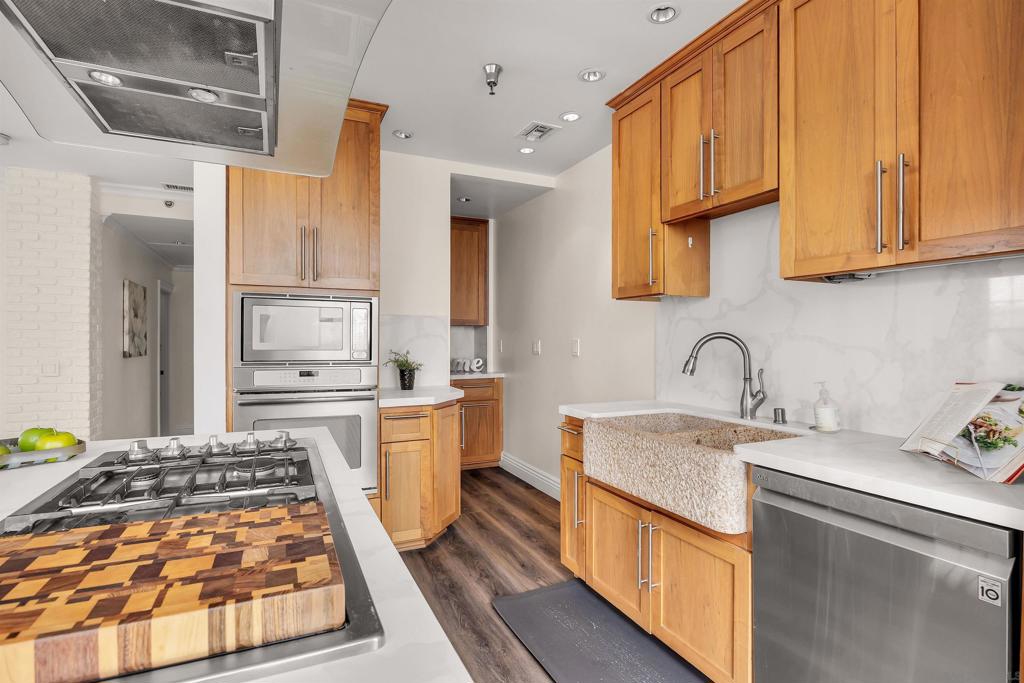 702 Ash St - photo 12