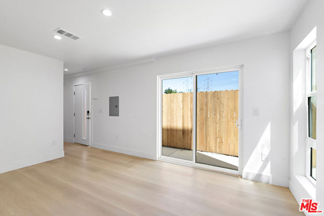 10965 Calvert, North Hollywood CA: https://media.crmls.org/mediaz/1a51a99d-6526-4dd8-aba6-8275ee4ab897.jpg