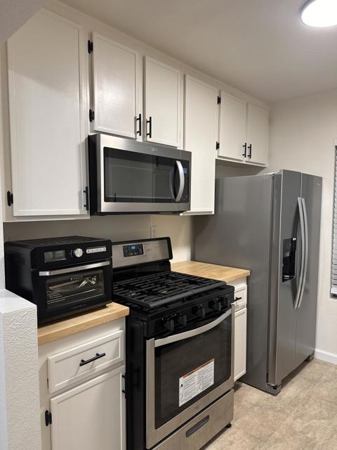 8574 Summerdale Road, San Diego CA: https://media.crmls.org/mediaz/1a524762-e304-4284-8ab3-1f90ad7fb273.jpg