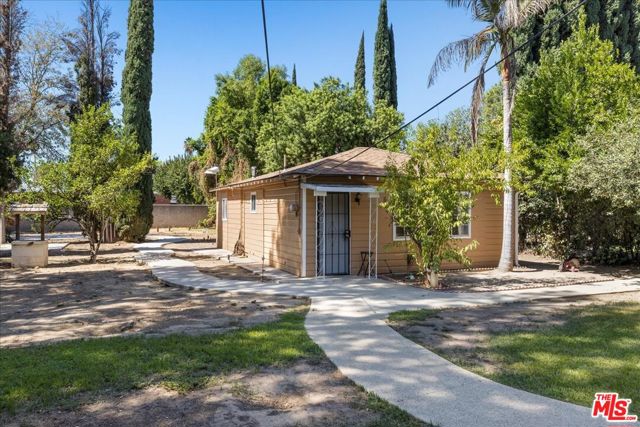 7241 Forbes Avenue, Unit B photo 1