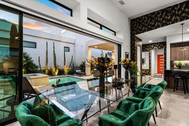 143 Obsidian Loop N, Palm Springs, CA 92264
