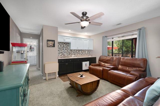 25657 Bellemore Dr, Ramona CA: https://media.crmls.org/mediaz/1a545c0a-2a28-43cb-8353-9b145f11266e.jpg