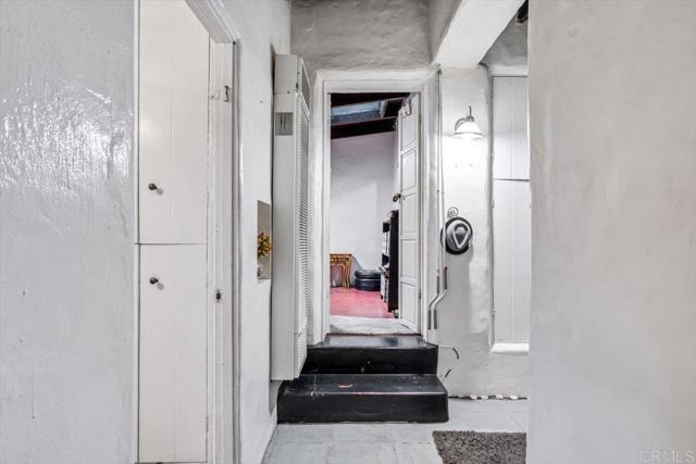 4210 Black Mountain Road, La Mesa CA: https://media.crmls.org/mediaz/1a547650-6566-49ea-a113-e85d7613bc12.jpg