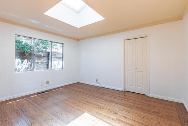 5824 Arboretum Drive, Los Altos CA: https://media.crmls.org/mediaz/1a551c0a-e75d-4da8-af6f-31294cc29835.jpg