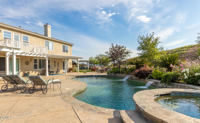Image 42 of 60 For 10931 Shadow Hills Avenue