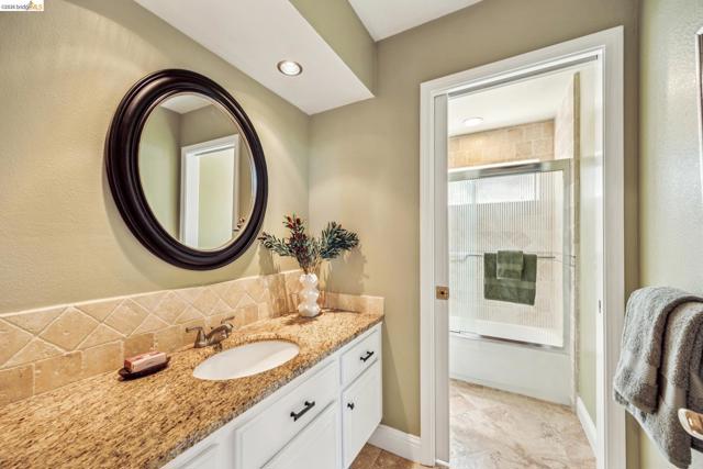 Image 43 of 55 For 5362 Saddleback Ct.