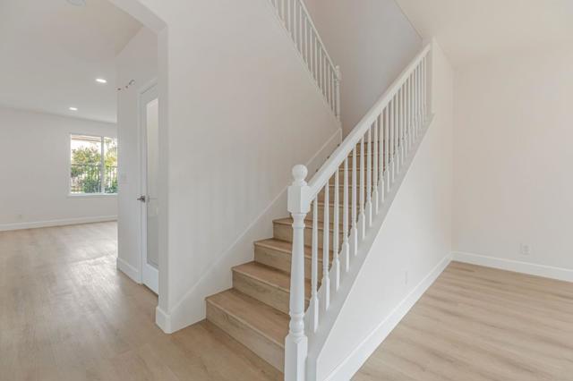 9135 Desiderio Way, Gilroy CA: https://media.crmls.org/mediaz/1a55b8b7-1f81-4f65-83fe-997811f2947f.jpg