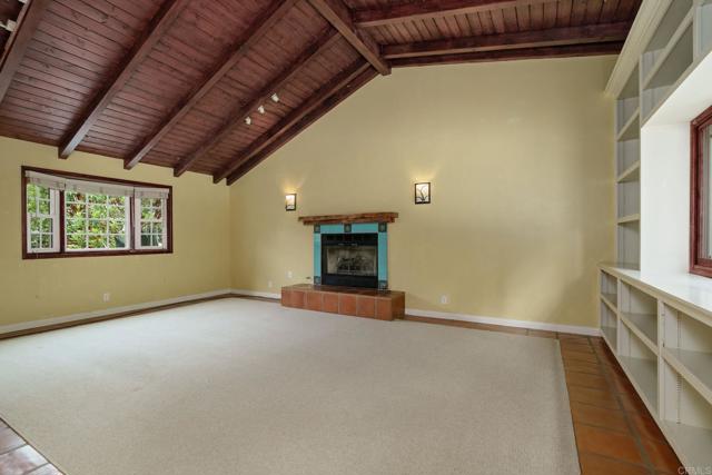 Detail Gallery Image 16 of 64 For 398 Aliso St, Ventura,  CA 93001 - 4 Beds | 3/1 Baths