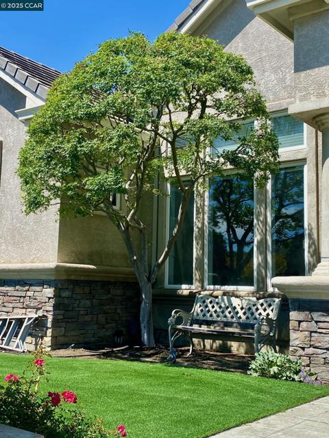 Image 4 of 59 For 1021 Pebble Beach Dr