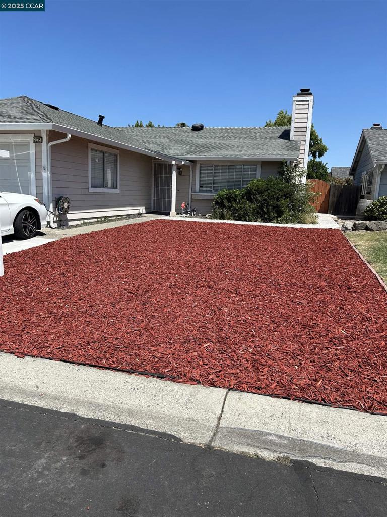 2035 2035 Seward Dr