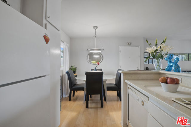 9005 Cynthia Street, #413 photo 8