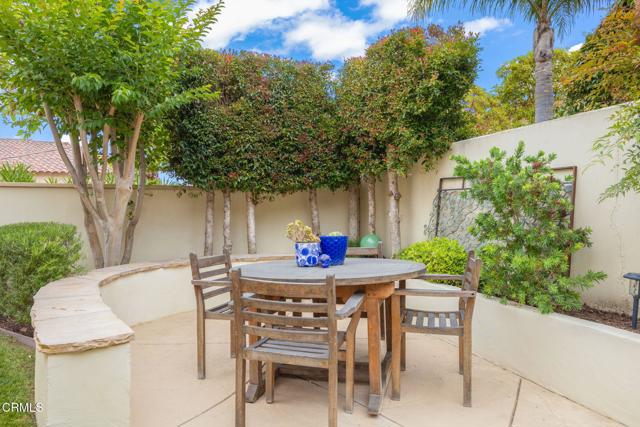 985 Corte Augusta, Camarillo CA: https://media.crmls.org/mediaz/1a596c25-bf68-450b-a5bf-f743fe723944.jpg