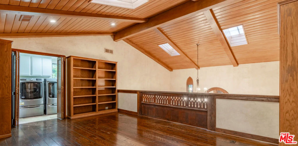 MLS #25619597 image #51