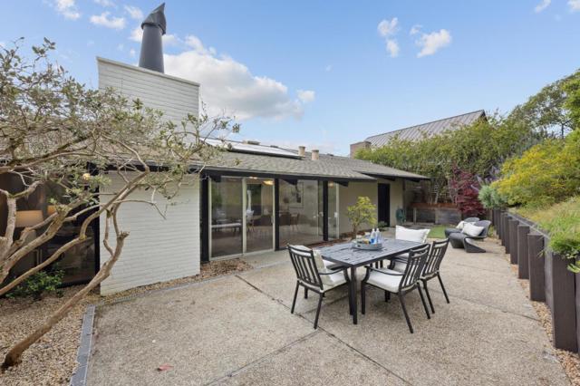 1719 Yorktown Road, San Mateo CA: https://media.crmls.org/mediaz/1a5a0367-cad7-4f84-9a95-6d32ab9c0e5a.jpg