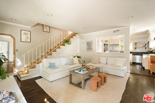 420 Pacific Street, Santa Monica CA: https://media.crmls.org/mediaz/1a5a081c-de65-4281-96c5-ab393647fd75.jpg