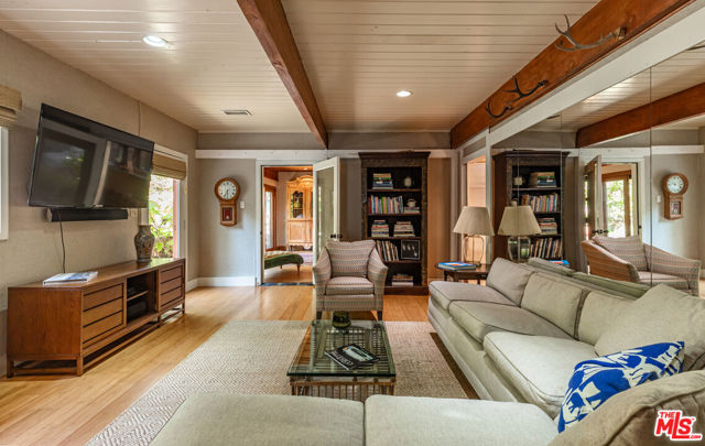 Drew Fenton | 1064 Meadows End Drive Calabasas CA | MLS: 7238352