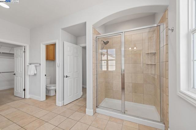 5640 Carnegie Way, Livermore CA: https://media.crmls.org/mediaz/1a5a9814-0b20-443c-ab6e-d2a523b96107.jpg