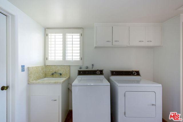 5 Caballeros Road, Rolling Hills, California 90274, 2 Bedrooms Bedrooms, ,3 BathroomsBathrooms,Residential,Sold,Caballeros,25585033