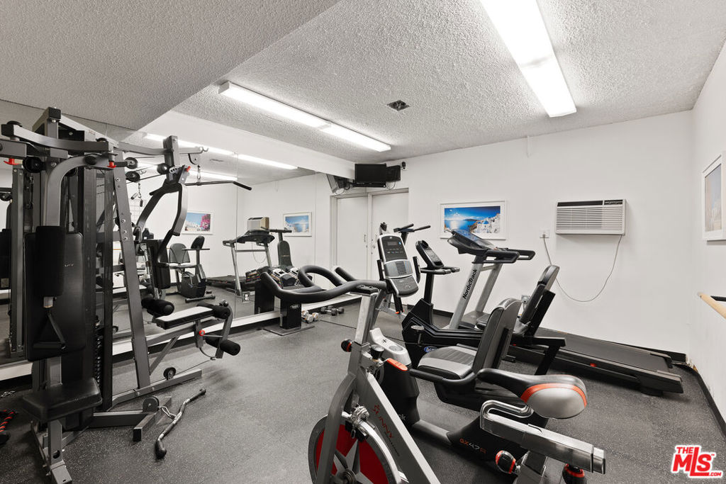 MLS #25622397 image #17