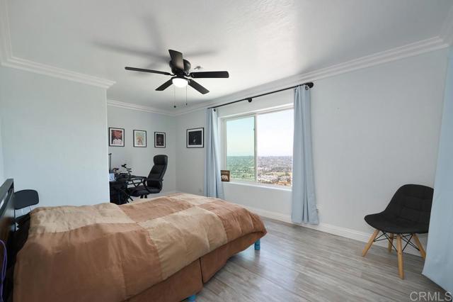 1656 Maria Avenue, Spring Valley CA: https://media.crmls.org/mediaz/1a5c0f90-d30f-4f3d-aa77-fe538f665610.jpg