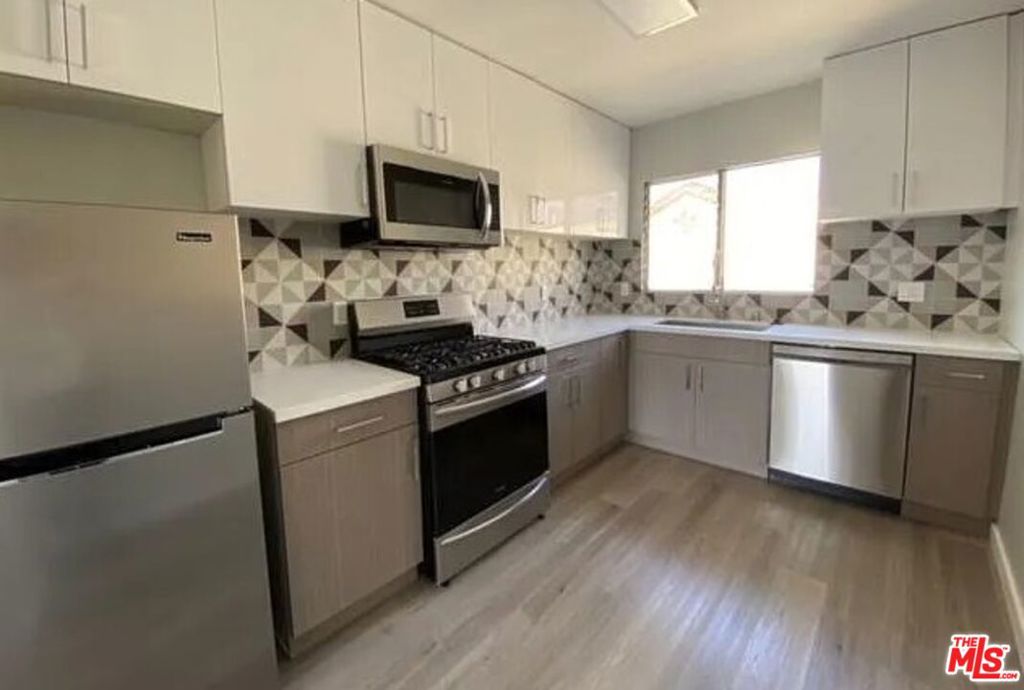 MLS #25534635 img 23