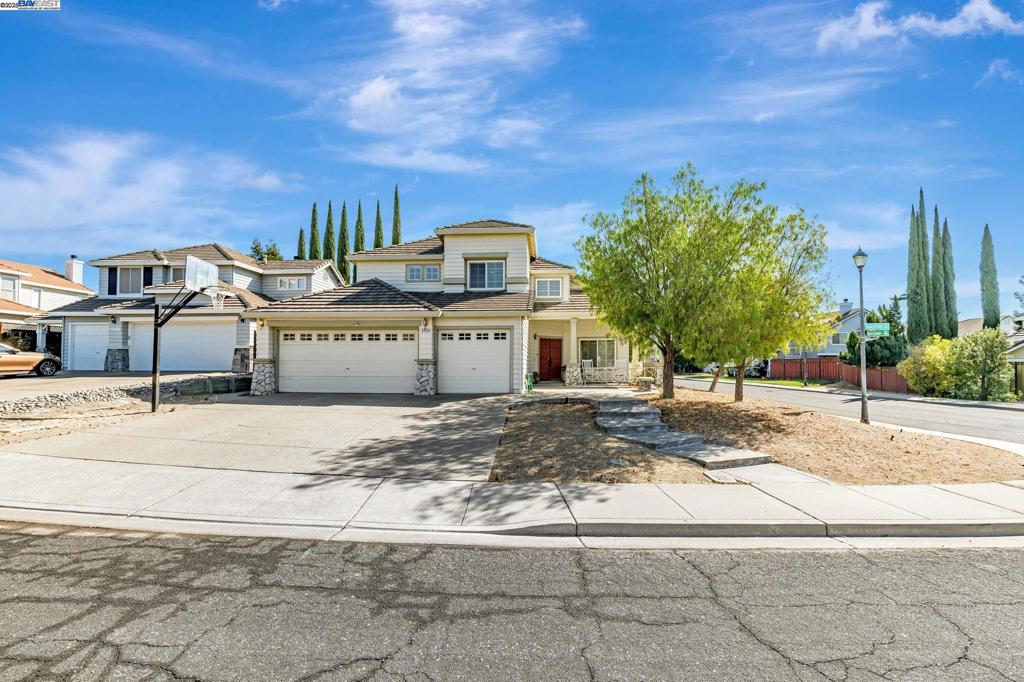 5115 Equestrian Way