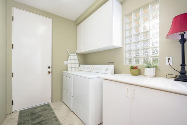 80080 Riviera, La Quinta CA: https://media.crmls.org/mediaz/1a5e0074-e832-4732-bdda-127fef666925.jpg