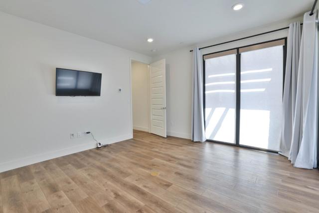 1435 El Camino Real, Santa Clara CA: https://media.crmls.org/mediaz/1a5e7a82-c401-4988-ba3b-ce24675243d1.jpg