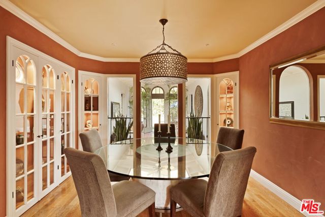 1620 N Genesee Avenue, Los Angeles CA: https://media.crmls.org/mediaz/1a5eed7c-bca0-401d-b731-7ccc0ba2b92a.jpg