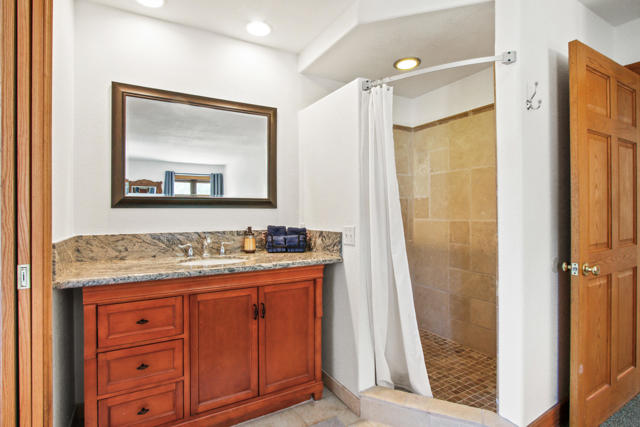 43630 Rainbow Lane, Angelus Oaks CA: https://media.crmls.org/mediaz/1a5f731f-9bde-4750-b953-2aa997537ad9.jpg