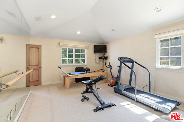 Image 33 of 42 For 3843 Rock Hampton Drive