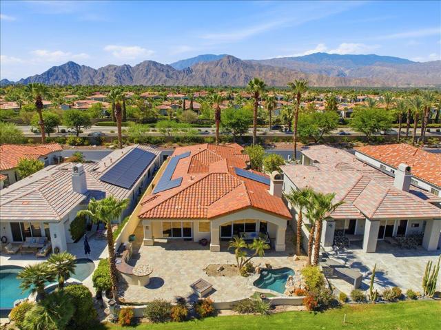 370 Gold Canyon Drive, Palm Desert, CA 92211