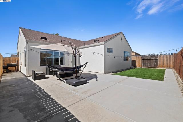 762 Rubier Way, Rio Vista CA: https://media.crmls.org/mediaz/1a62eff8-6ca2-4e49-a695-e10a9d30e54b.jpg