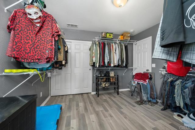 Detail Gallery Image 23 of 34 For 534 Wildrye Ct, Hemet,  CA 92543 - 6 Beds | 3 Baths