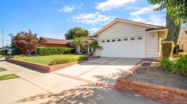 Image 2 for 877 N Elmwood St, Orange, CA 92867