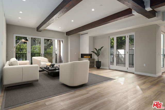 160 N La Peer Drive, Beverly Hills CA: https://media.crmls.org/mediaz/1a643498-0bba-44b6-9902-2cb99fa9a053.jpg