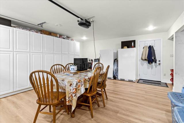 670 Van Buren Circle, Monterey CA: https://media.crmls.org/mediaz/1a64d0a6-3d97-4218-8905-147d8aabdf05.jpg