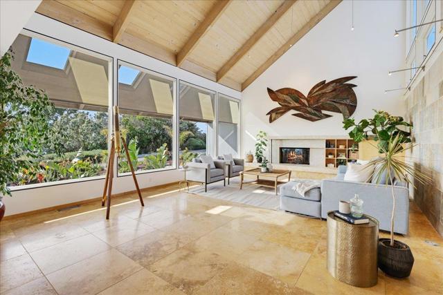 405 Heather Point Lane, Watsonville CA: https://media.crmls.org/mediaz/1a64f978-acba-459e-90ad-62be999f08b4.jpg