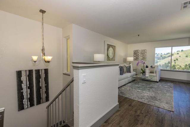 991 Fassler Avenue, Pacifica CA: https://media.crmls.org/mediaz/1a66abb4-cf72-46ba-8bff-c8766ab09dc3.jpg