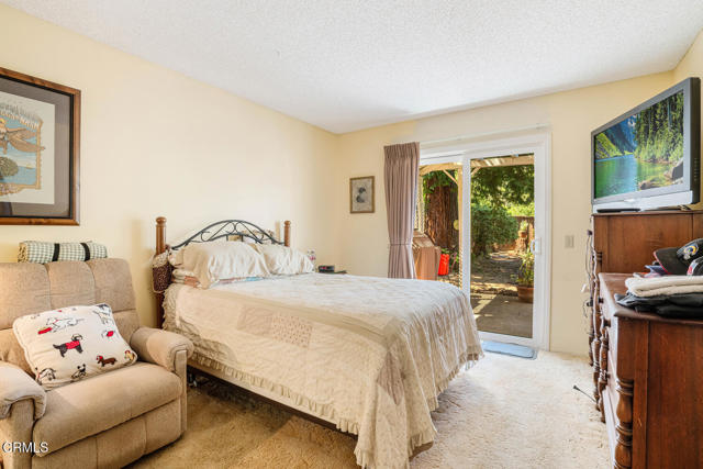 Detail Gallery Image 17 of 26 For 6909 Pala Mesa Dr, Oak Park,  CA 91377 - 4 Beds | 3 Baths