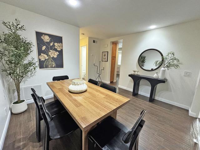 2953 Old Bridgeport Way, San Diego CA: https://media.crmls.org/mediaz/1a67ad27-5e2d-4b35-aaa9-96de4d447f9e.jpg