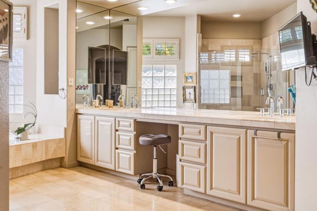 896 Mesa Grande Drive, Palm Desert, CA 92211