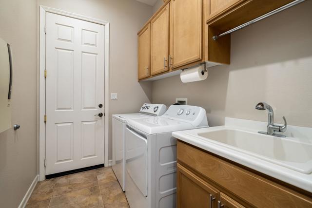 81314 Golden Barrel Way, La Quinta CA: https://media.crmls.org/mediaz/1a691ab4-6f49-4c76-bd37-0f8c0e178b4c.jpg