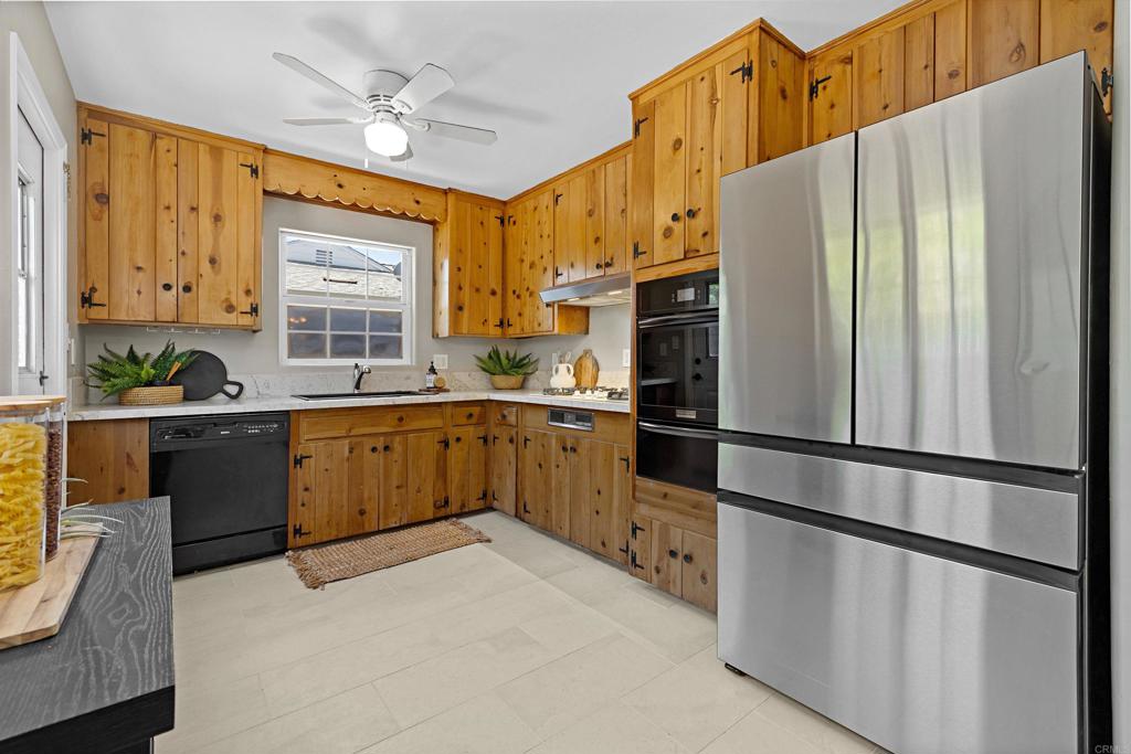 6821 Estrella Avenue - photo 10