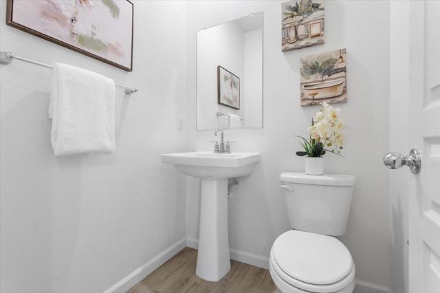 25218 Parklane Drive, Hayward CA: https://media.crmls.org/mediaz/1a6abe3f-5ddf-41fc-9c08-80930daa00d2.jpg