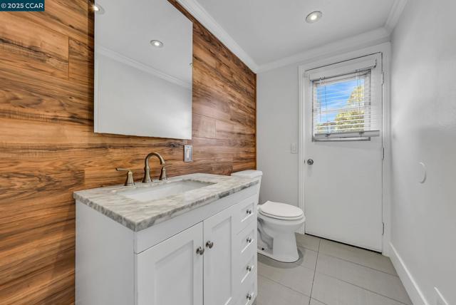 37643 Crocus Ct, Newark CA: https://media.crmls.org/mediaz/1a6ad2b4-afd3-4def-bbbc-f320ff2f14db.jpg