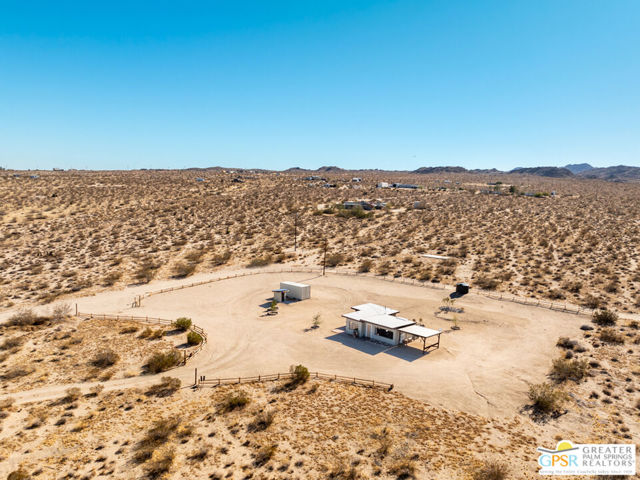 Image 8 of 48 For 52079 Ocotillo Road