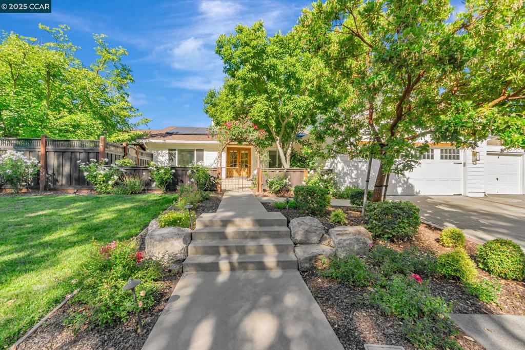 1675 Saint David Dr